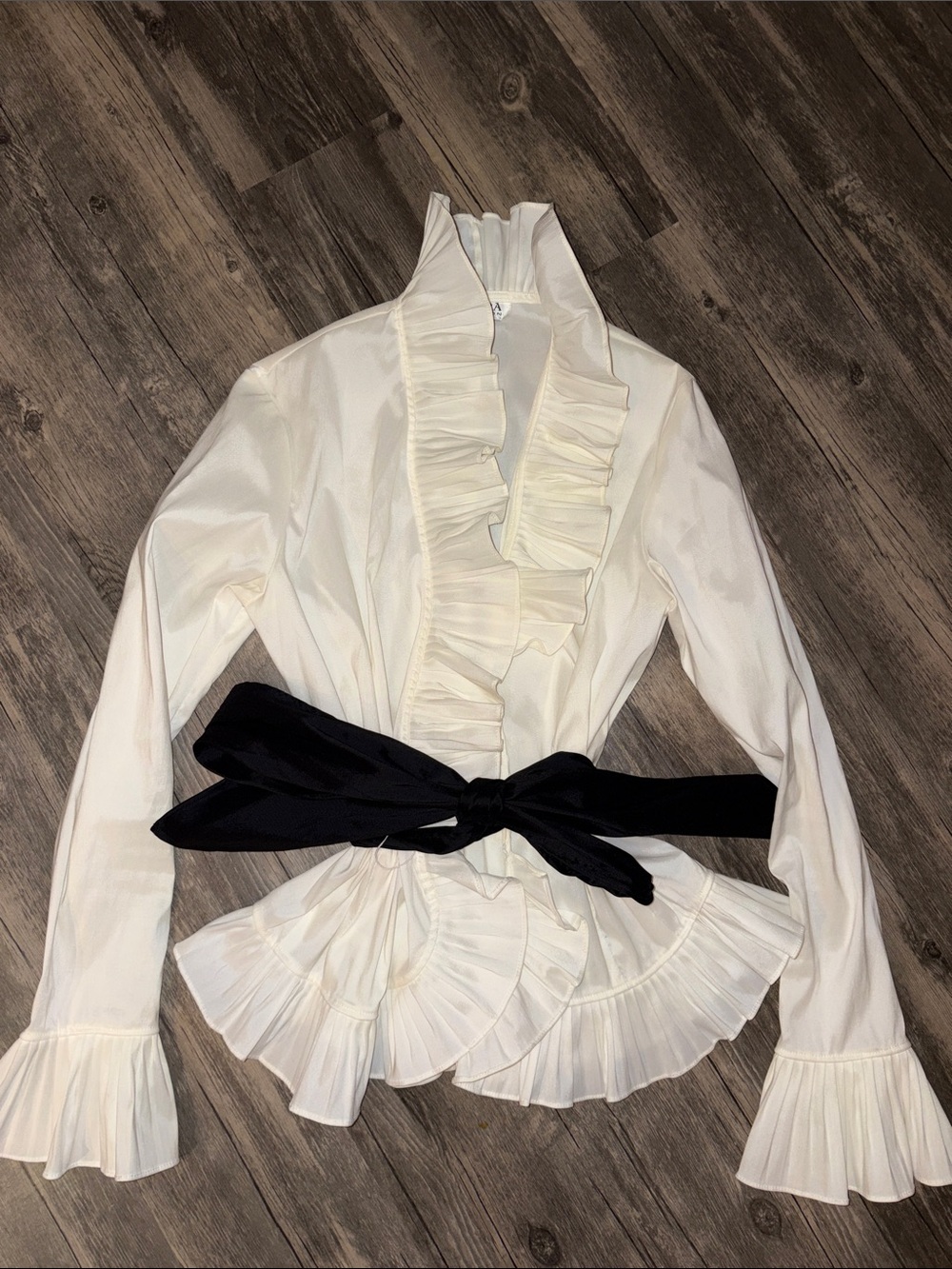 Vintage Victorian 90s blouse - small RARE PIECE